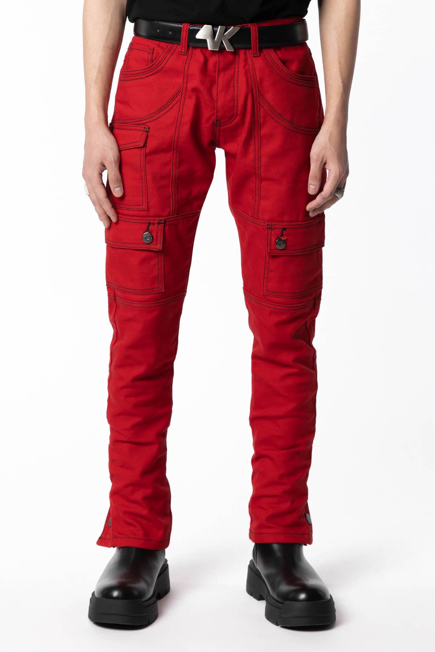 FRONT VIEW OF KYLE SNAP CARGO PANTS IN RED
