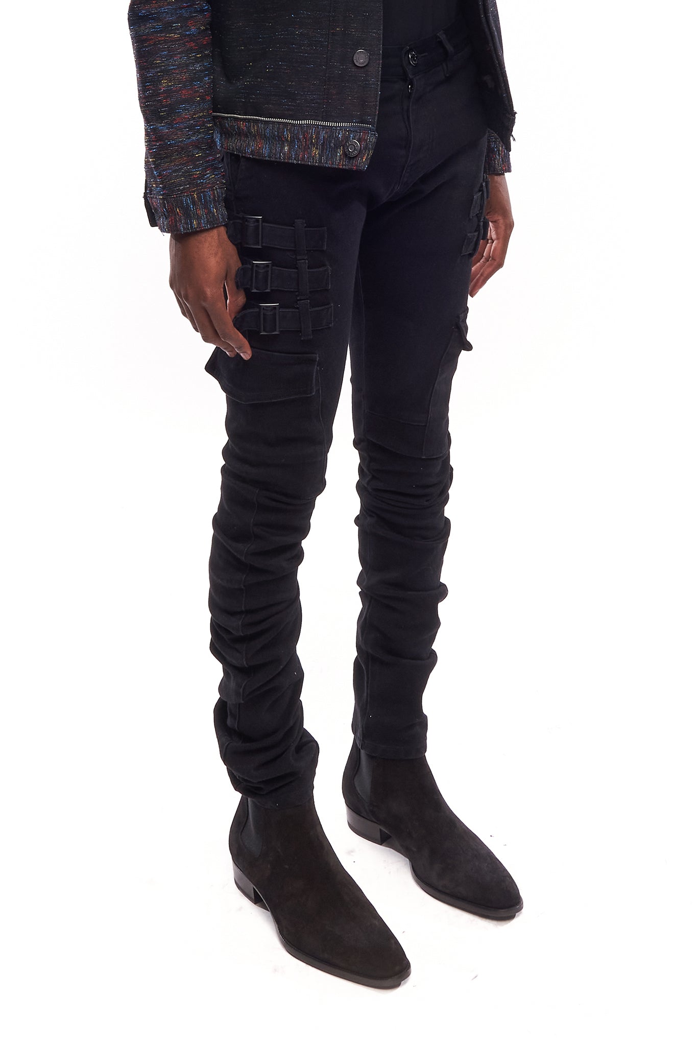 Side view showing stacked folds and pocket details