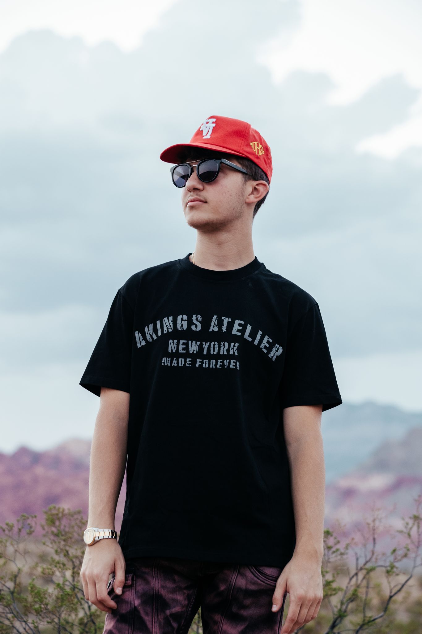 Front view of AKINGS Atelier T-shirt
