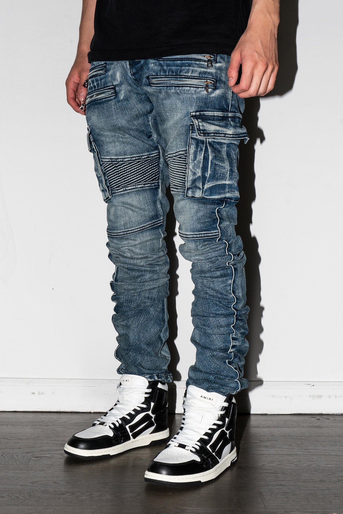 Side view showing stacked folds