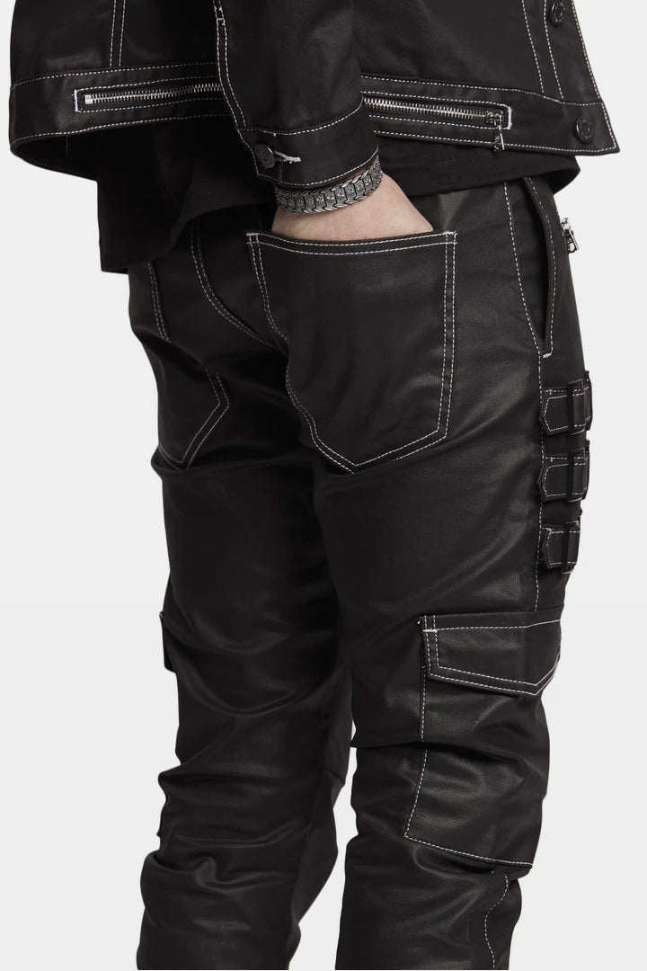 BACK POCKET VIEW OF OMARI JEANS WITH WHITE STITCH