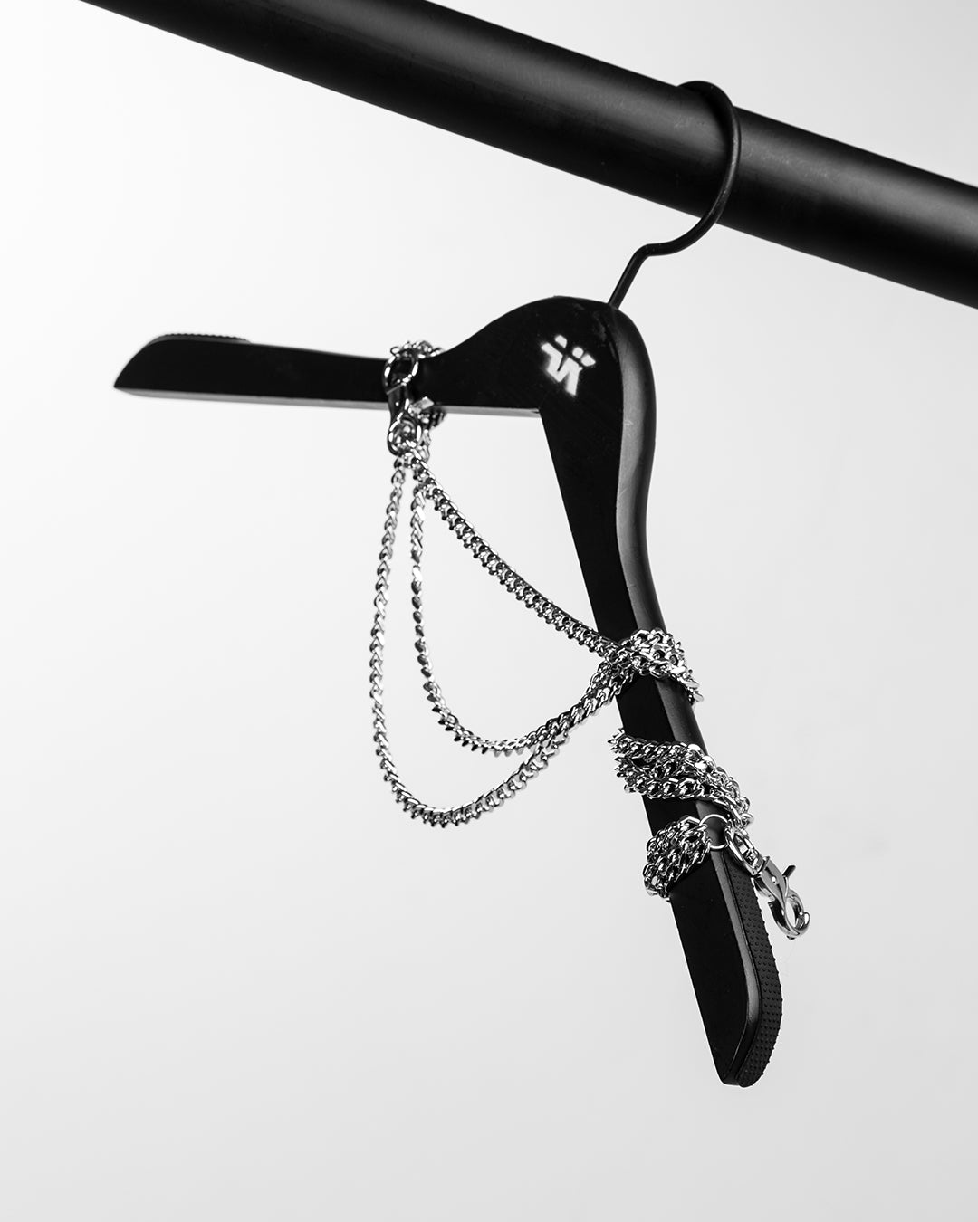 90s edgy grungy pant chain