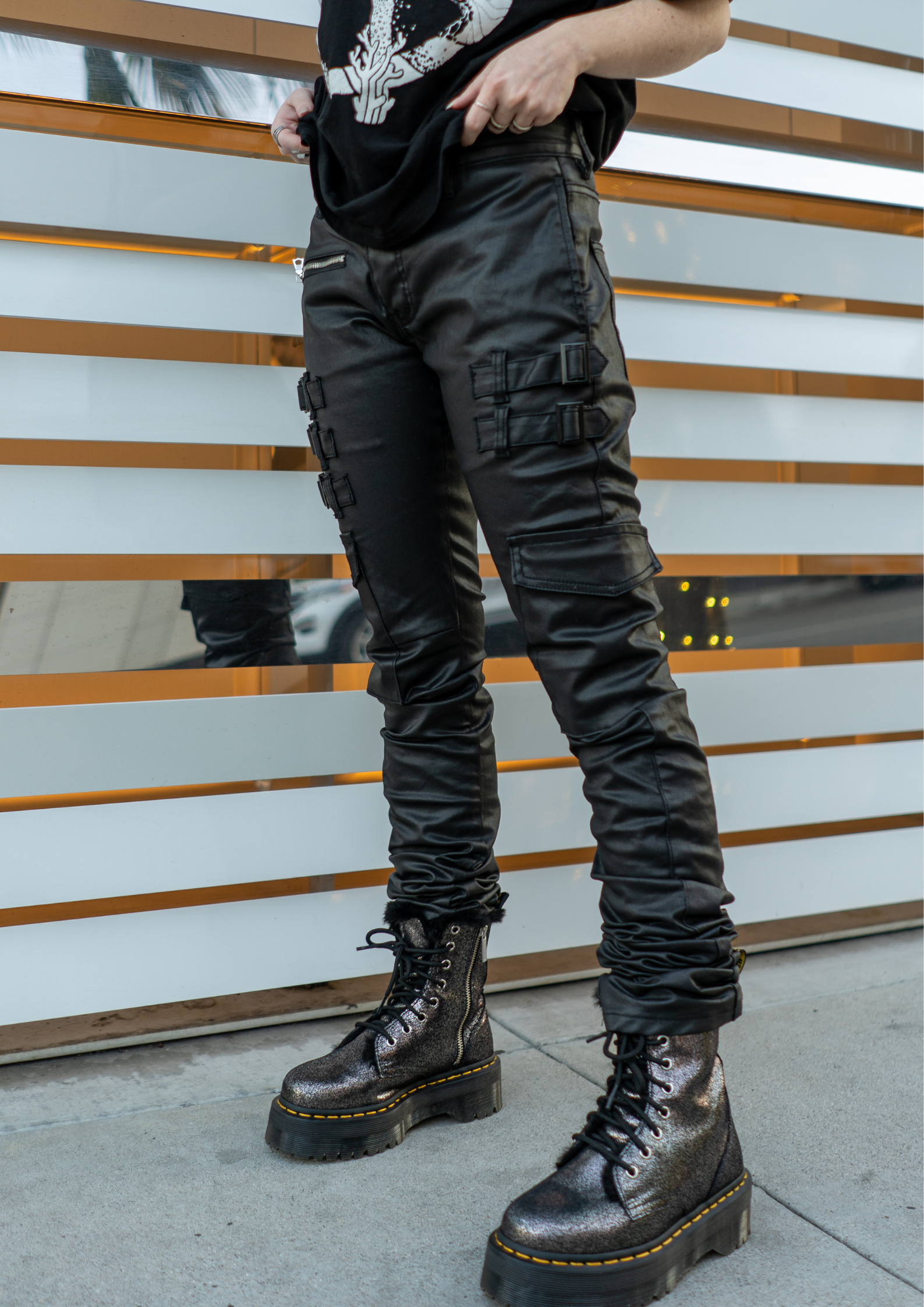 HOW TO STYLE STACKED PANTS - AKINGS