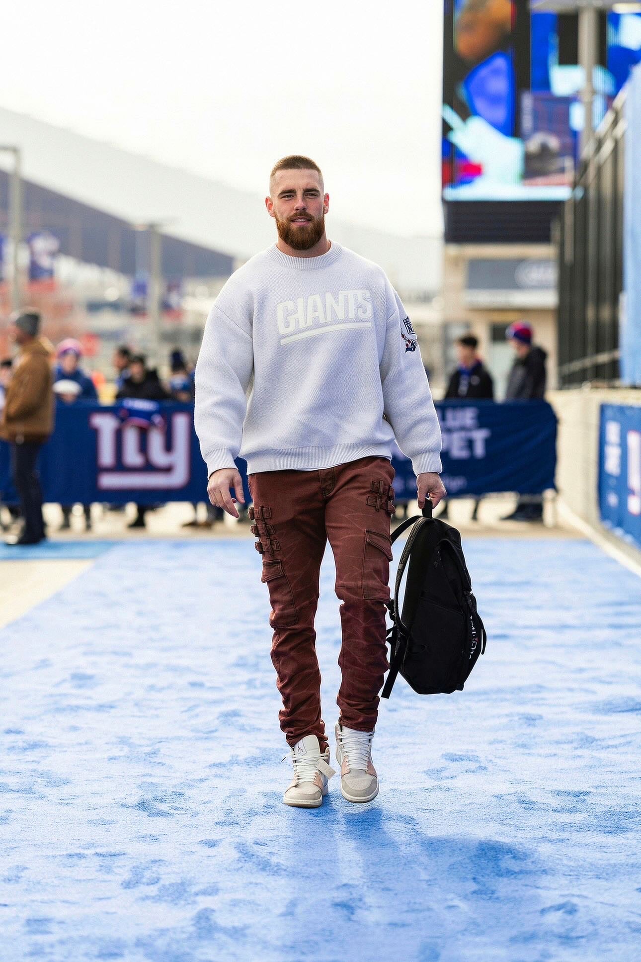 Model wearing size 38