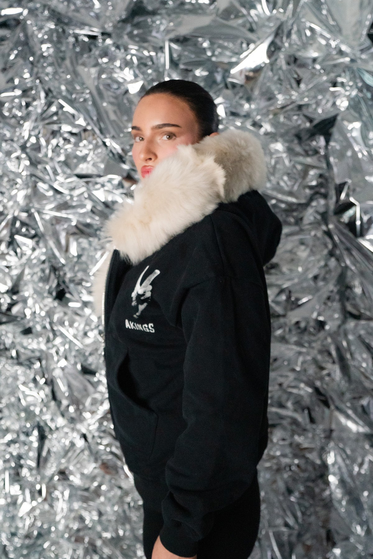 side view, fur details