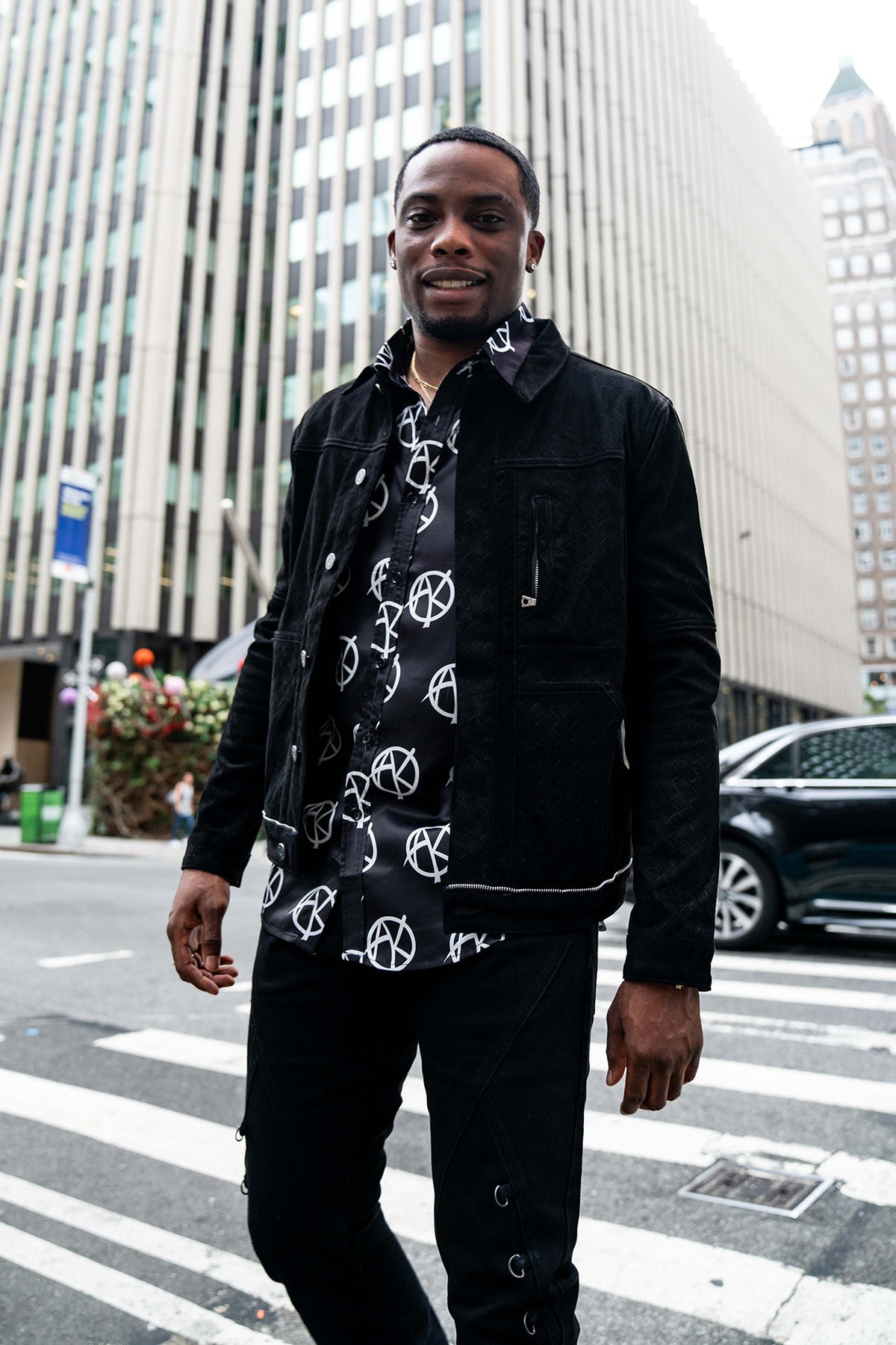 Front view of AKINGS Anarchy Satin styled with black denim jacket