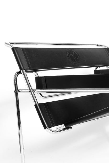 close up of the backrest 
